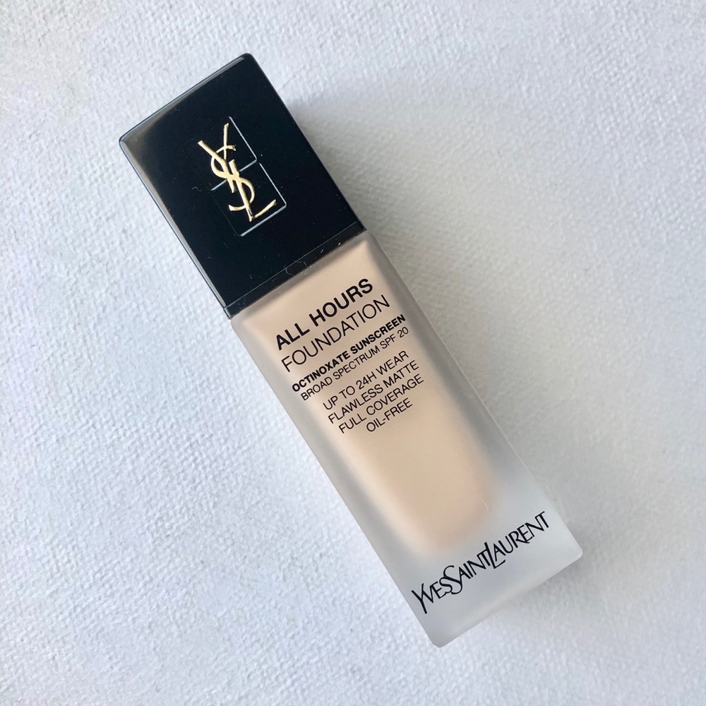 Yves Saint Laurent YSL All Hours Foundation